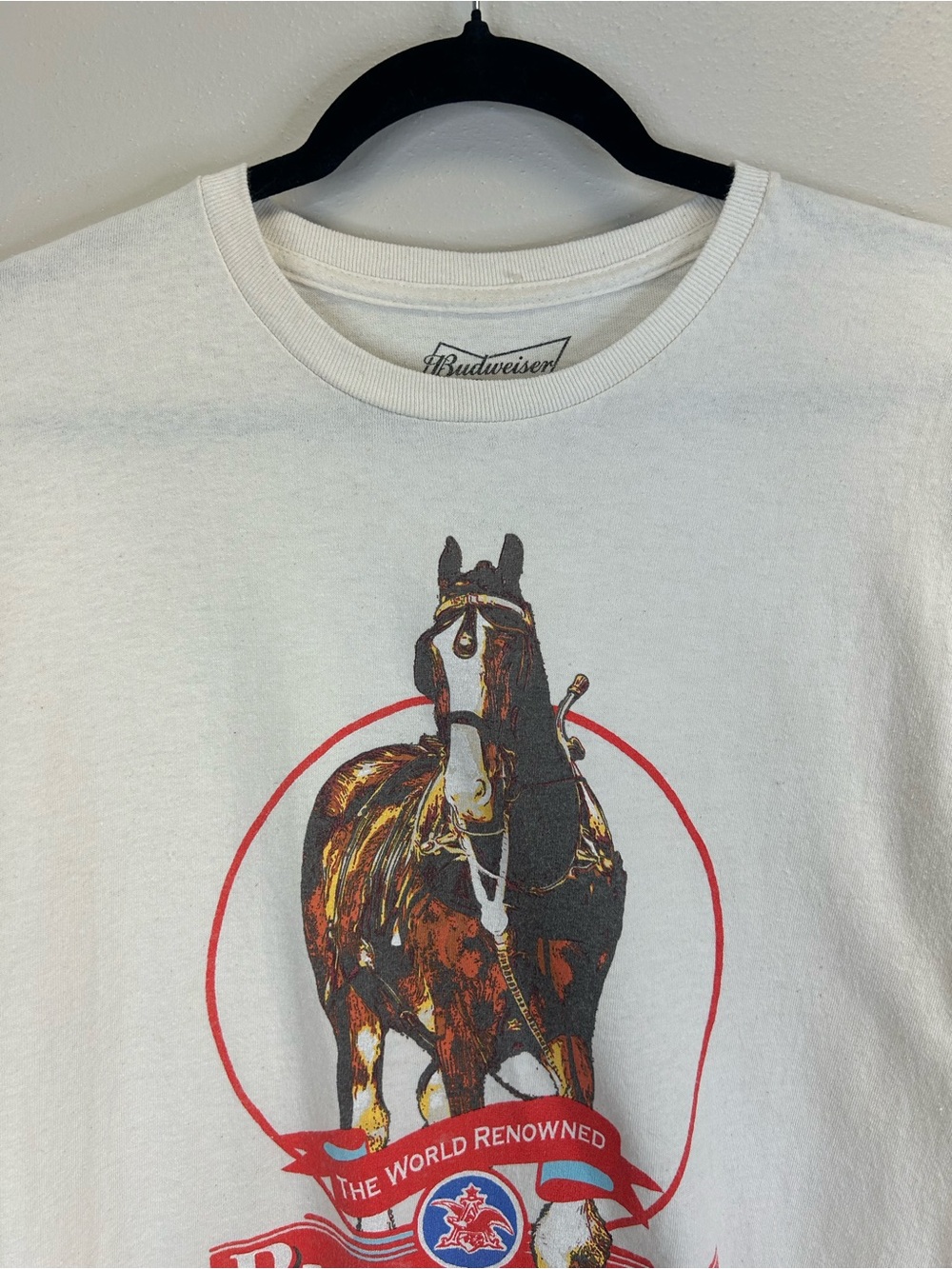 Budweiser Graphic Tee Clydesdales Equestrian Size‎ M Beer Logo Party Horse Drink - Picture 2 of 11